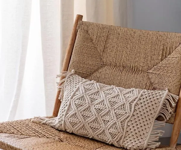 Celia * Naousa (Paros)