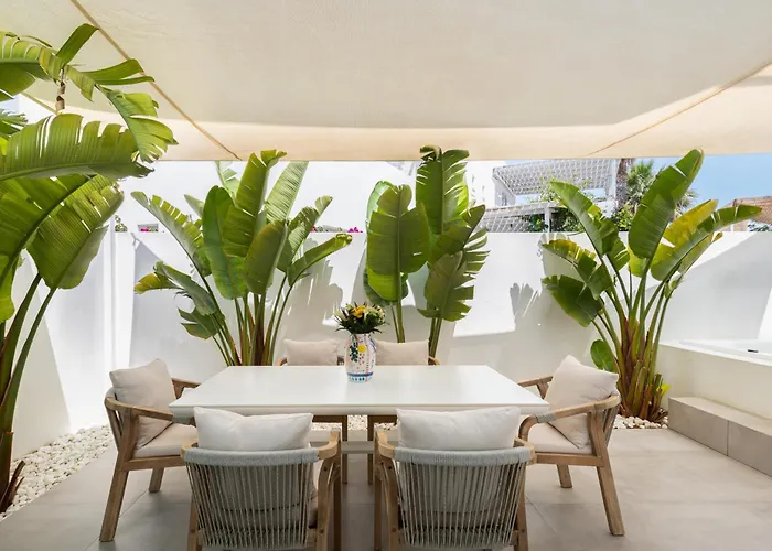 Villa Celia Naousa (Paros)