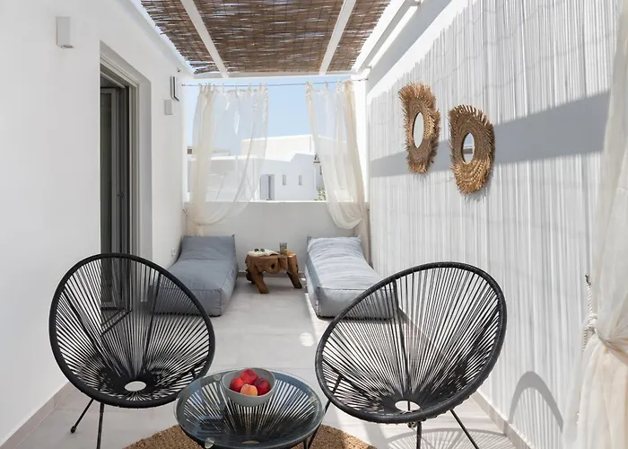 Celia * Naousa (Paros)